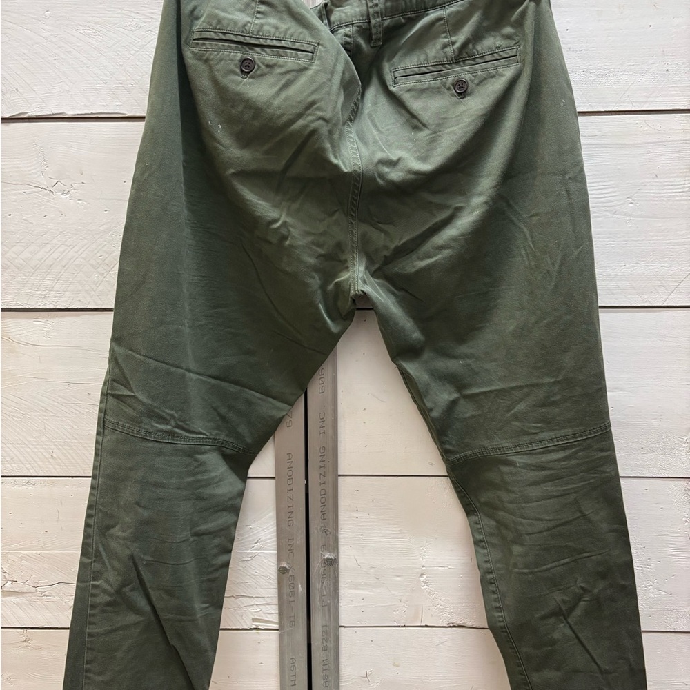 Armani Exchange slim olive khakis - 36 - Picture 5 of 6